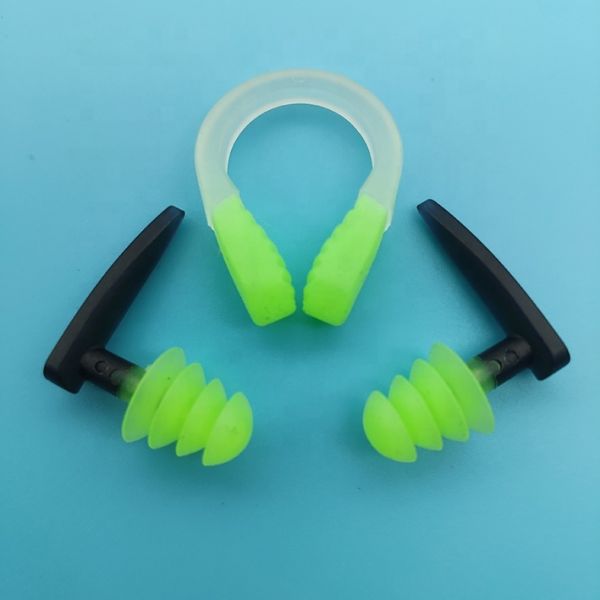 Non slip Swimming Nose Clip and Silicone Earplugs for Water Sports 11g