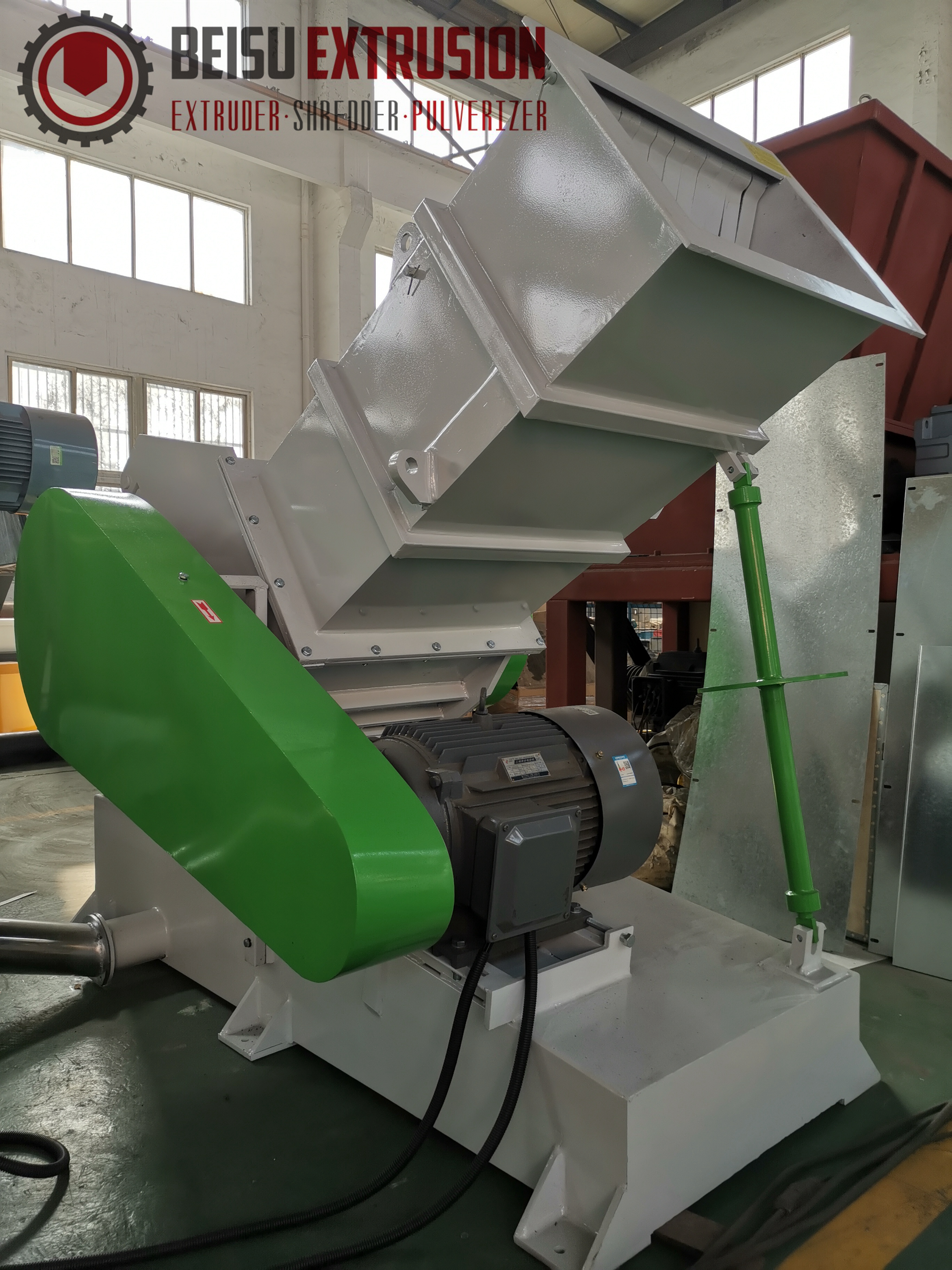 PE PP PVC 450Kg/H пускает машину по трубам точильщика с лезвием SKD-11