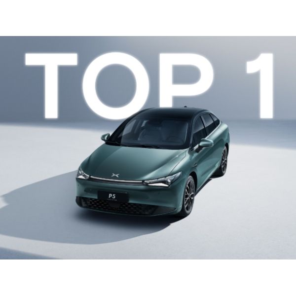 Energy XPENG P5 Sedan Car Interstellar Green 4 Doors 5 Seats Latest Model