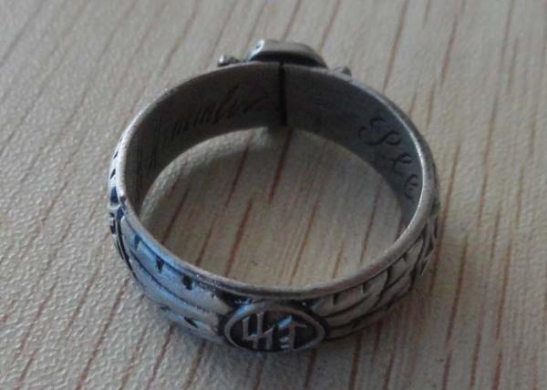 Memorialized Souvenir Badges Metal Ring With Pewter , Antique Silver