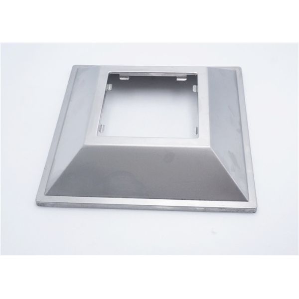 Металл нержавеющей стали штемпелюя части придает квадратную форму лампе Восер СИД 157 * 157 мм