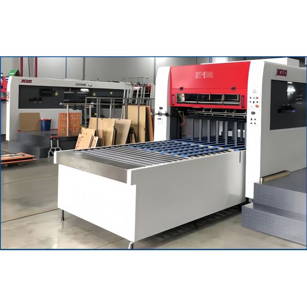 Lead Edge Feeding  Automatic Die-cutting & Stripping Machine For Large-format Corrugated Packaging Boxes