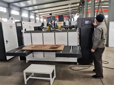 2T 3 mergulha a máquina semi automática do grampeador para a caixa 2000mm da caixa