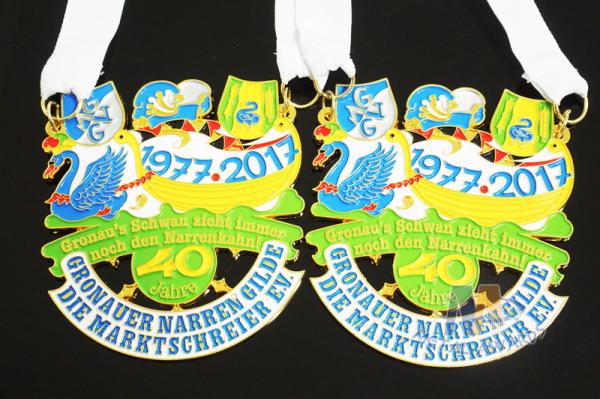 Metal Orden Sports Enamel Award Medallions Custom Design With Cut Out Effect