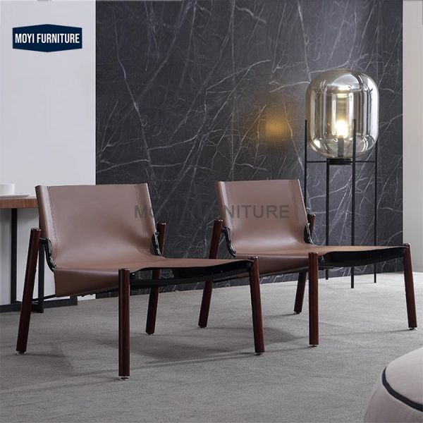 Apartment Chic MOYI Design Leisure Brown Leather Metal Chair Frames Luxury Solid Wooden Living Room Chairs Surface Carpet