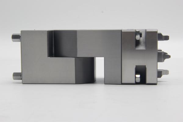 Customized Injection Molding In Automotive Industry Injection Molding Machine Parts