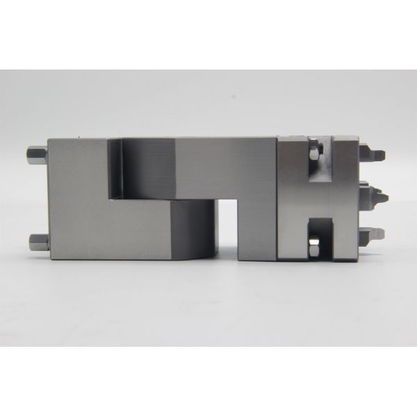 Customized Injection Molding In Automotive Industry Injection Molding Machine Parts