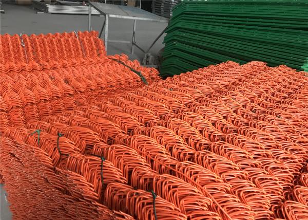 Chain Link Fence mesh 2.5 x 2.5 PVC and PE coated Orange Color Diameter 8gauge/4.00mm