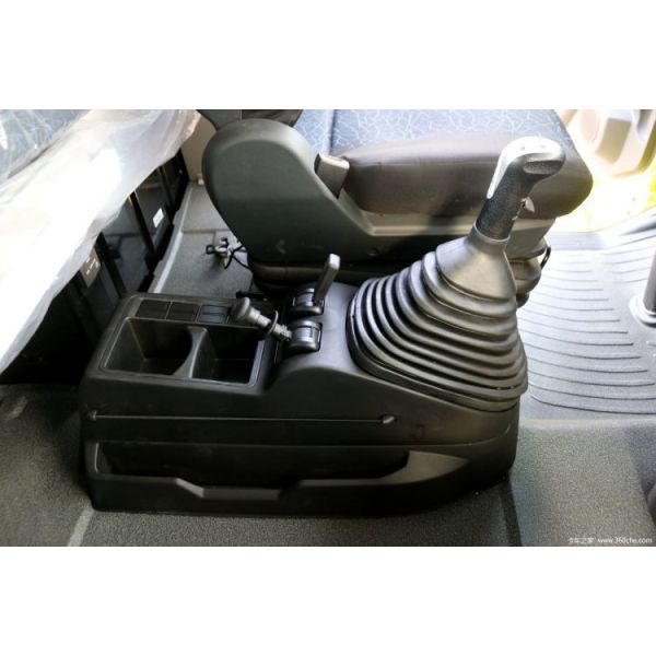 Sinotruk Gearbox Equipped SITRAK G7 480hp 4X2 Truck Tractor for Cost-Conscious Buyers