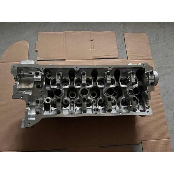 KIA Cerato 2.0 MPI DOHC G4GC Engine Cylinder Head KZ351-10-090 Repair Cylinder Head