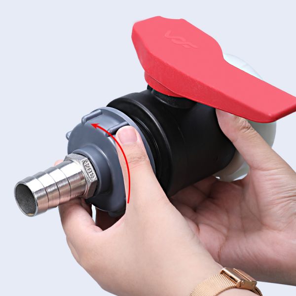 ODM Customized IBC Tank Adapter for Plastic Lid 1 2