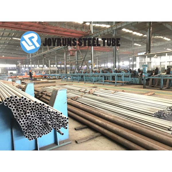 Труба легированной стали ASTM A335 T12 Ferritic, безшовная высокотемпературная сталь углерода