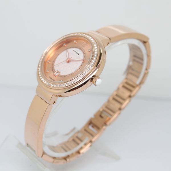 Stainless Steel Fashion Watches For Women , Ladies Fashion Watches with diamonds Bezel ,OEM Jelwelry Wrist Watch