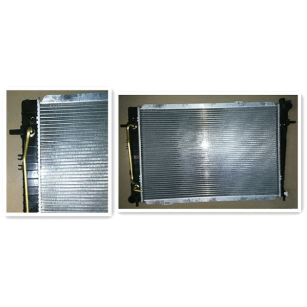 Eco Friendly Finned Hyundai Radiator Replacement Car Accessories 25310-2E800