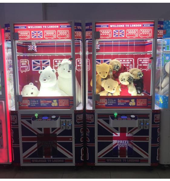 Metal Frame Cut String Vending Game Machine / Toy Catcher Machine