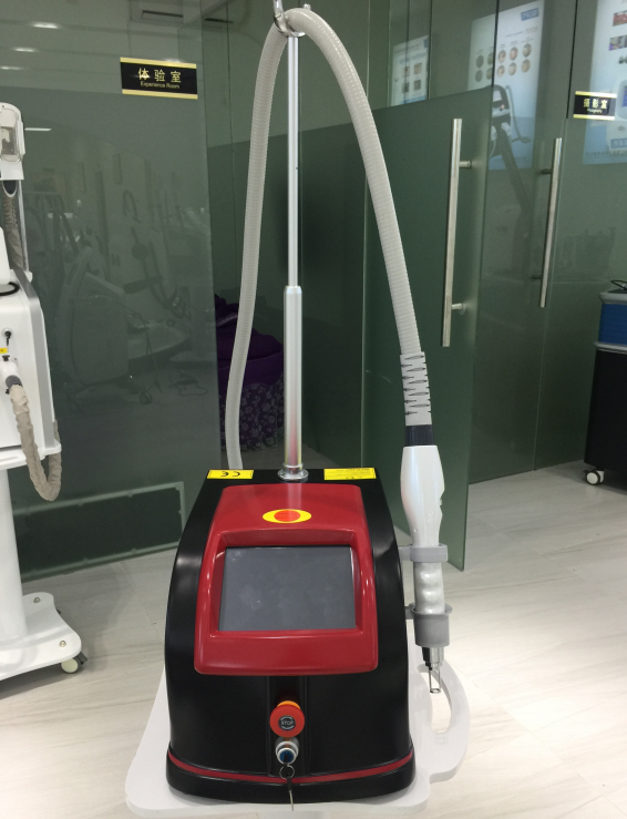 Strong Picosecond Laser Machine For Eyebrow Wash Tattoo Removal 2000MJ