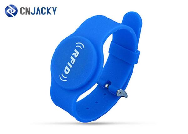 Silk Printing Adjustable RFID Chip Bracelet , NFC Silicone Wristband For Events