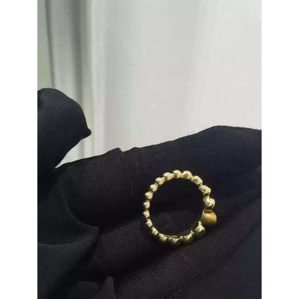 Perlée Variation Ring18K Yellow Gold Ring with Tiger's Eye Stone