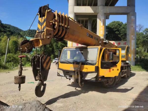 Trabajo estable grúa plegable de camión de 70 t grúa móvil con certificación ISO9001 y muy