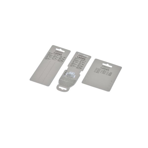 Custom Size Recycled Paper Hang Tags Offset Printing For Garment Display