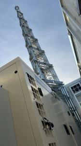 50 Foot Telescopic Antenna Pole Portable Cell Tower 30m COW Cell On Wheels