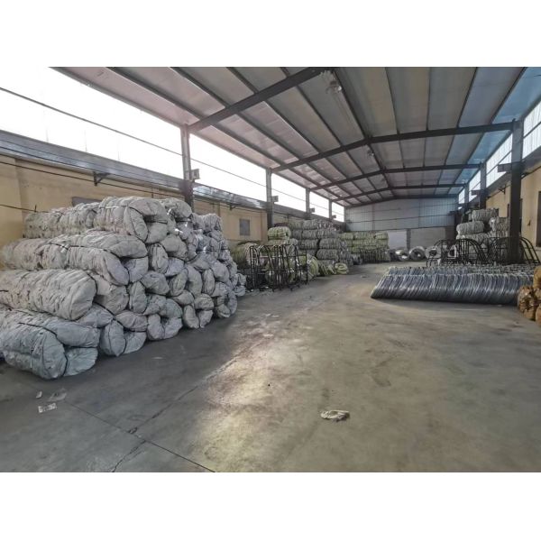 900 мм катушка оцинкованная Concertina колючая проволока Защищен в частной зоне