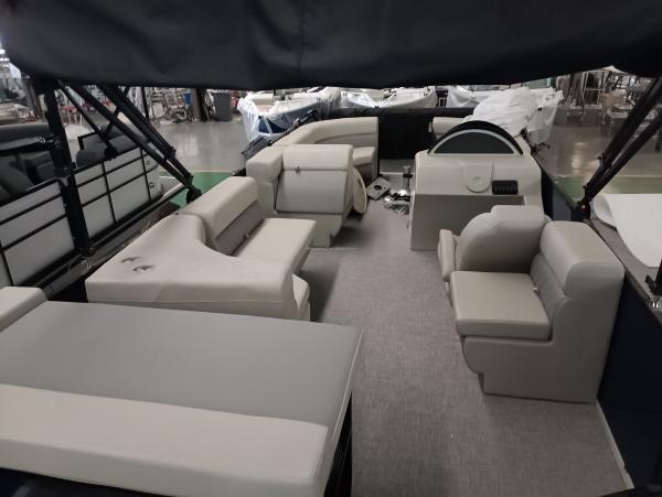 0.635m Tube Dia. Pontoon avec moteur hors-bord