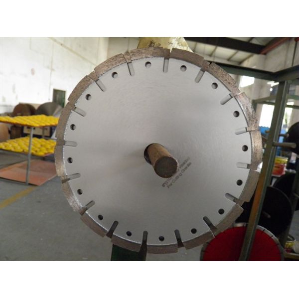 U Slot 210mm Tuck Point Diamond Blades With Decoration Hole Silver color