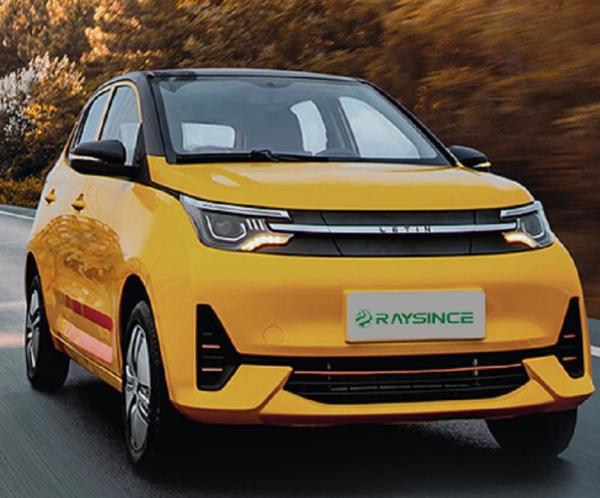 Long range high end adult electric  high speed car letin mengo with 4 doors 4 seats hot sale
