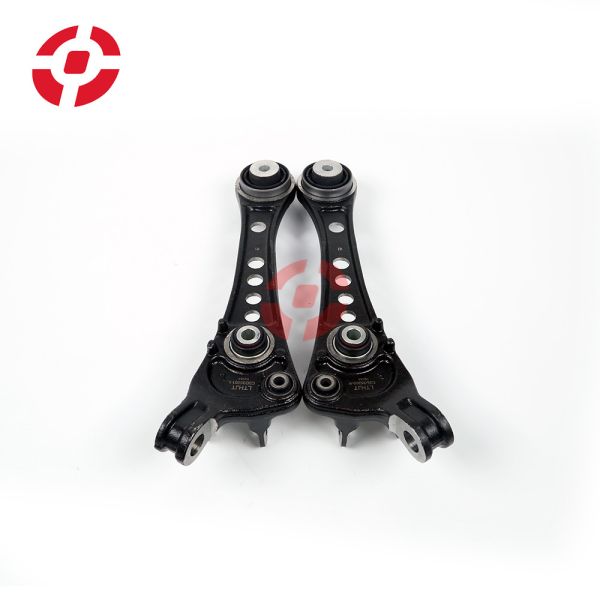 Mejore el rendimiento de su Land Rover con nuestro sistema de suspensión para el brazo de oscilación inferior C2D35200-CAD35201