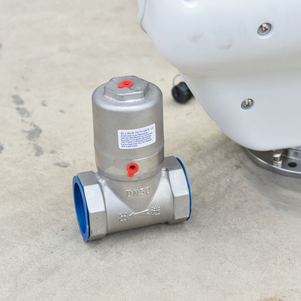 Adjustable Electric Water Cannon For Sprinkler Truck At Oil Station 80° / -70° Control