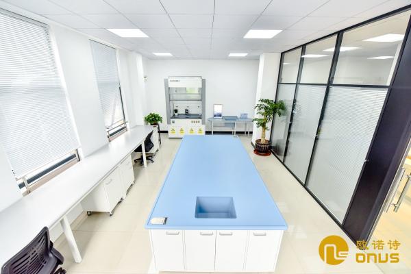 Monolithic Epoxy Resin Laboratory Countertop and undermount sink With Bevel Edge And Chemical Resistance