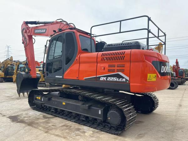 Used Doosan DX225LCA Excavator 21.5t 115kW Hydraulic Crawler