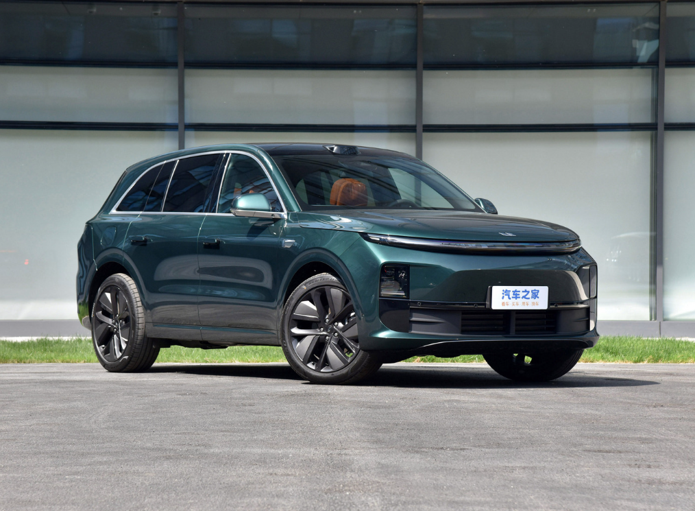 5050*1995*1750 мм Размер Lixiang L6 Pro Energy Range Extender Автомобиль для рынка средних SUV
