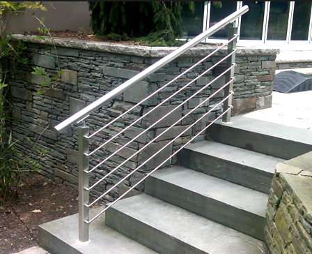 Decking Metal Balustrade Stainless Steel Railing , 316 Stainless Steel Stair Railing