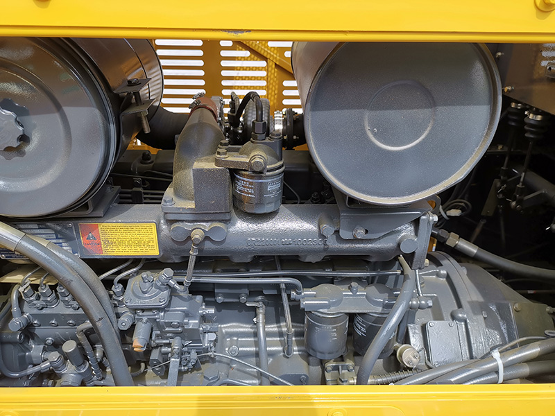 Оригинальная бульдозерная машина 320 HP 37T 38T 40T Track Dozer
