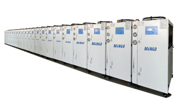 4.86KW Air Cooled Industrial Chiller 5HP 11990 Kcal Cooling Capacity Temperature Control