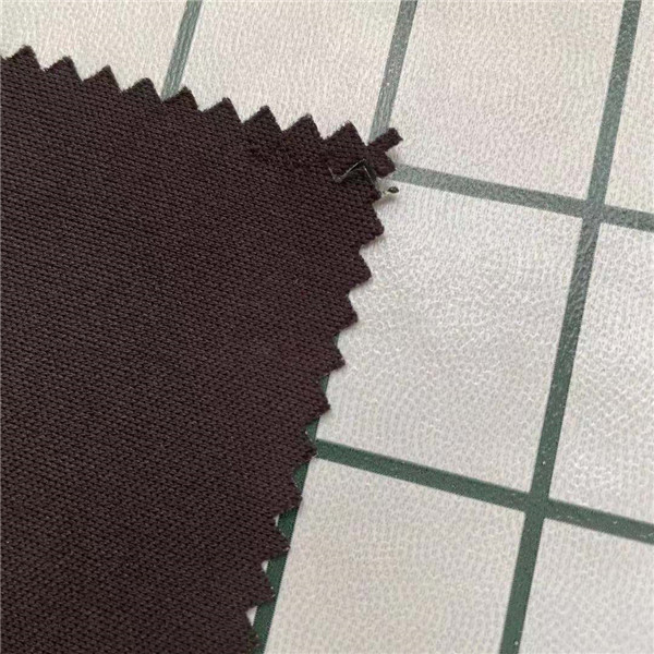 Сплетенная ткань покрытая бумагой ветра отпуска холста 100% полиэстер выключателя 150D*150D 200gsm 150CM водоустойчивое