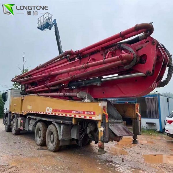 Diesel Concrete Pump Truck 300 KW Putzmeister M56 5 For Large Concrete Construction