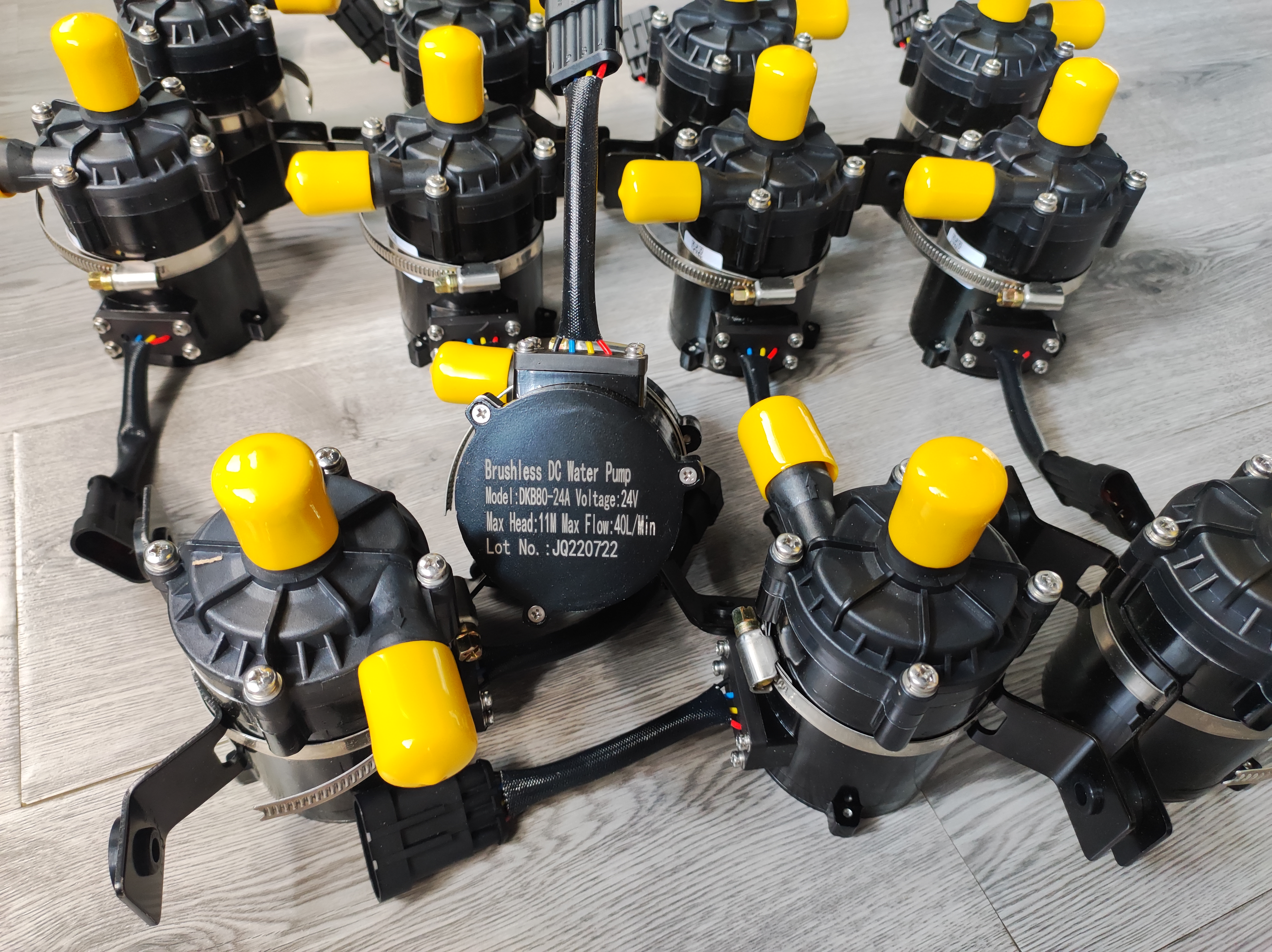 Водяная помпа DC головы 11m насоса хладоагента 80W автомобиля подачи 40LPM 24V электрическая с управлением PWM