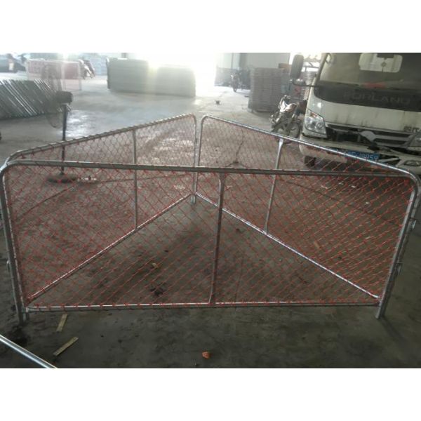 Rubbish Cage 50mm*50mm orange chain link infilled mesh construction barriers