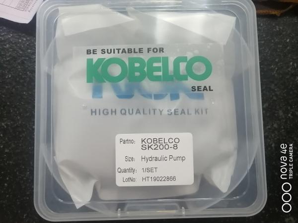 Sk200-8 SK210-8 Excavator Hydraulic Main Pump Oil Seal