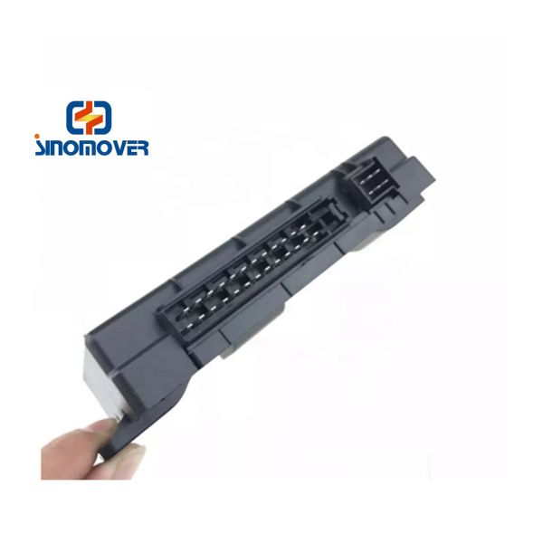 Original SINOTRUK HOWO Truck Parts Body Parts Mini Controller WG9716582003