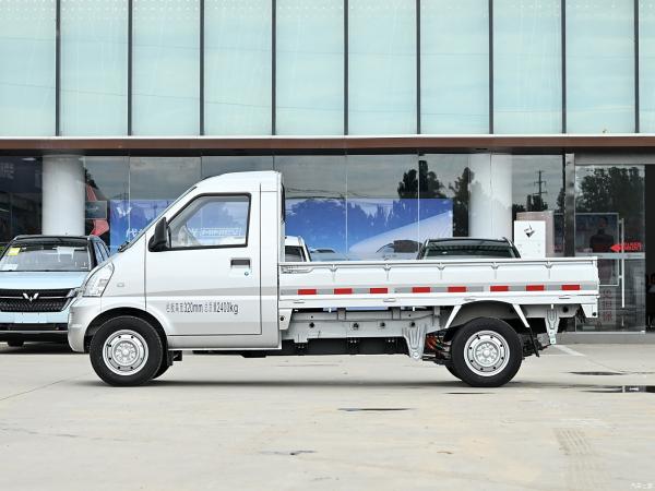 2023 Wuling GLORY Rongguang Small Mini Truck EV Basic Electrical Commercial Energy Vehicle