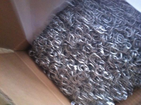 china supplier barbed wire chain link fence, stainless steel chain link fence