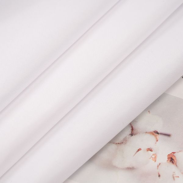 Quick-Dry Peach Skin Fabric - Moisture-Wicking & Lightweight Polyester for Activewear, Swimwear & Jackets