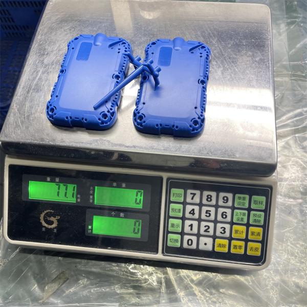 TPE resistente ao frio molde de injecção de overmold cor azul para electrodomésticos