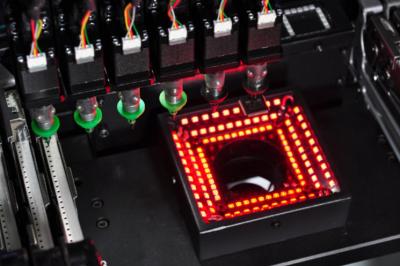 O alimentador pneumático elétrico Smt universal da tira faz à máquina 15000CPH