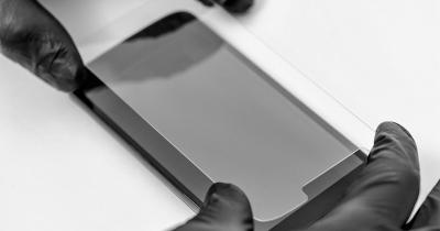Écran de protection de verre trempé 0,3 mm 0,55 mm pour téléphone portable
