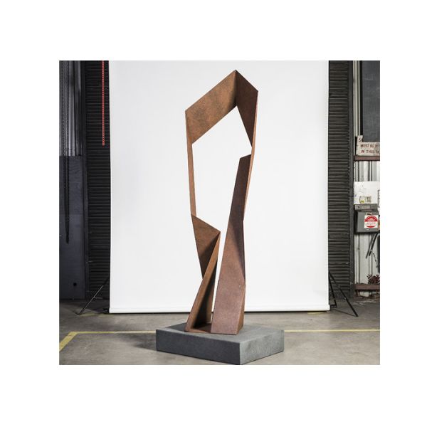 200cmの高さのCortenの庭の装飾のための鋼鉄狂気のバランスの彫刻